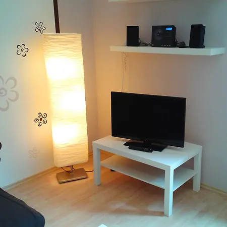 Nuerburgring Apartment Adenau